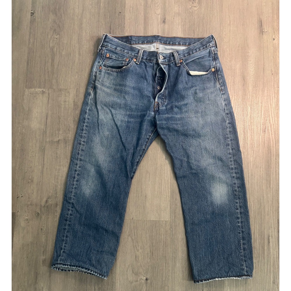Levi's 501 Original Fit Jeans Mens 33x29 Blue Straight Leg Button Fly Denim